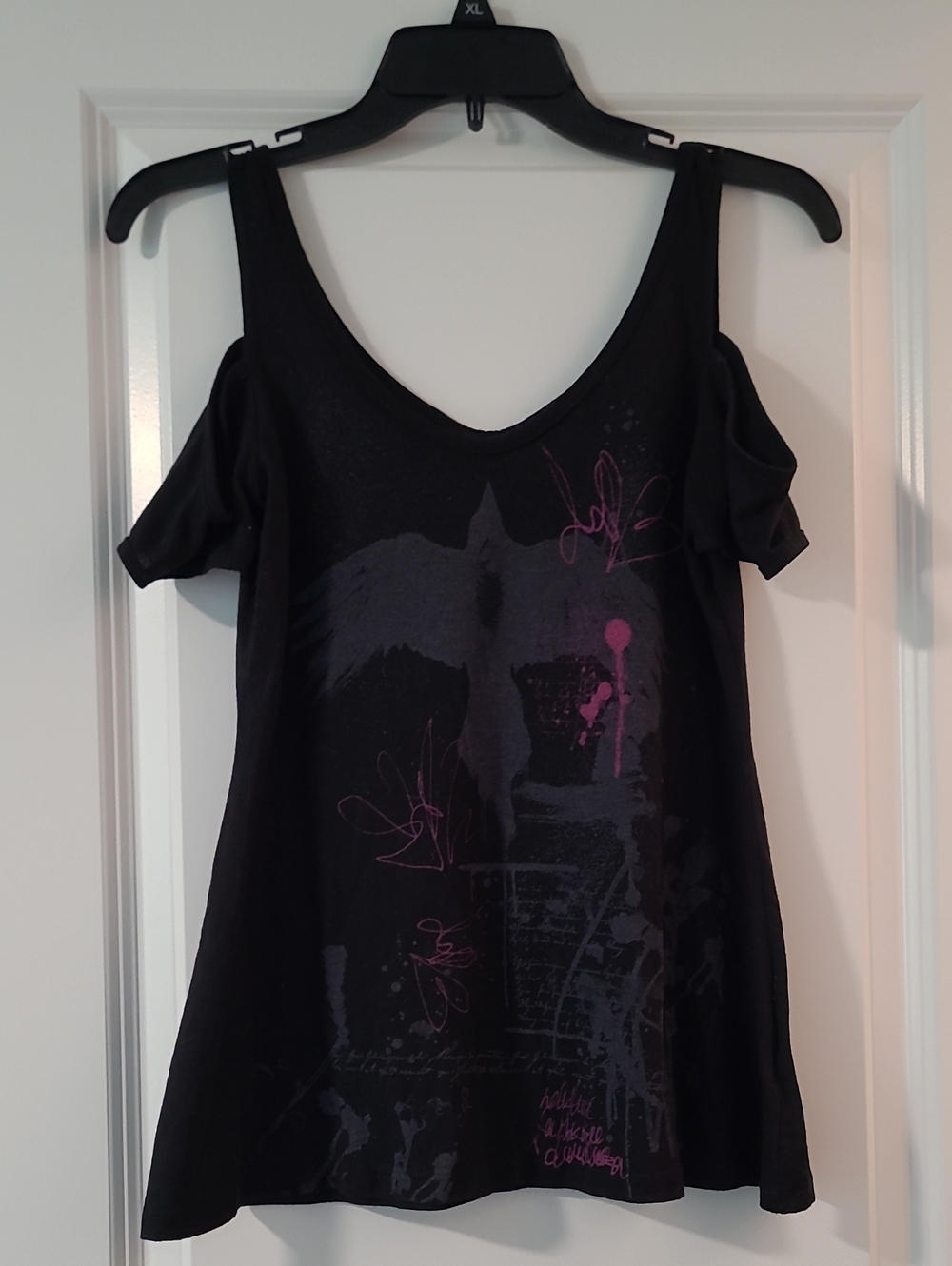 Vintage Hot Topic Crow Cold Shoulder Top